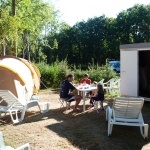 Exemple d'emplacement Privilège avec cabanon tout équipé - Camping Anglet